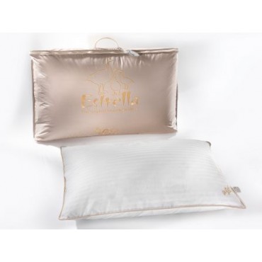 Estrella Pillow